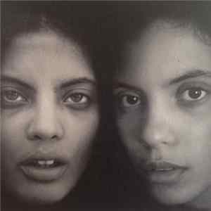 Ibeyi - Exhibit Diaz flac