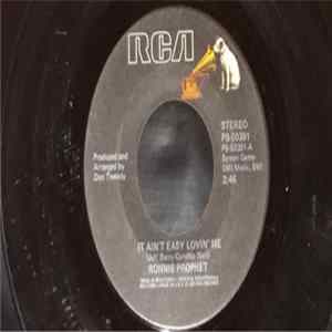Ronnie Prophet - It AIn't Easy Lovin' Me / She's An Outlaw flac