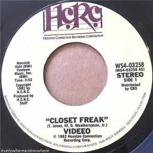 Videeo - Closet Freak flac